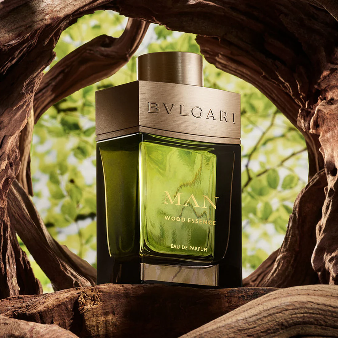 Man Wood Essence Eau De Parfum - Image 2