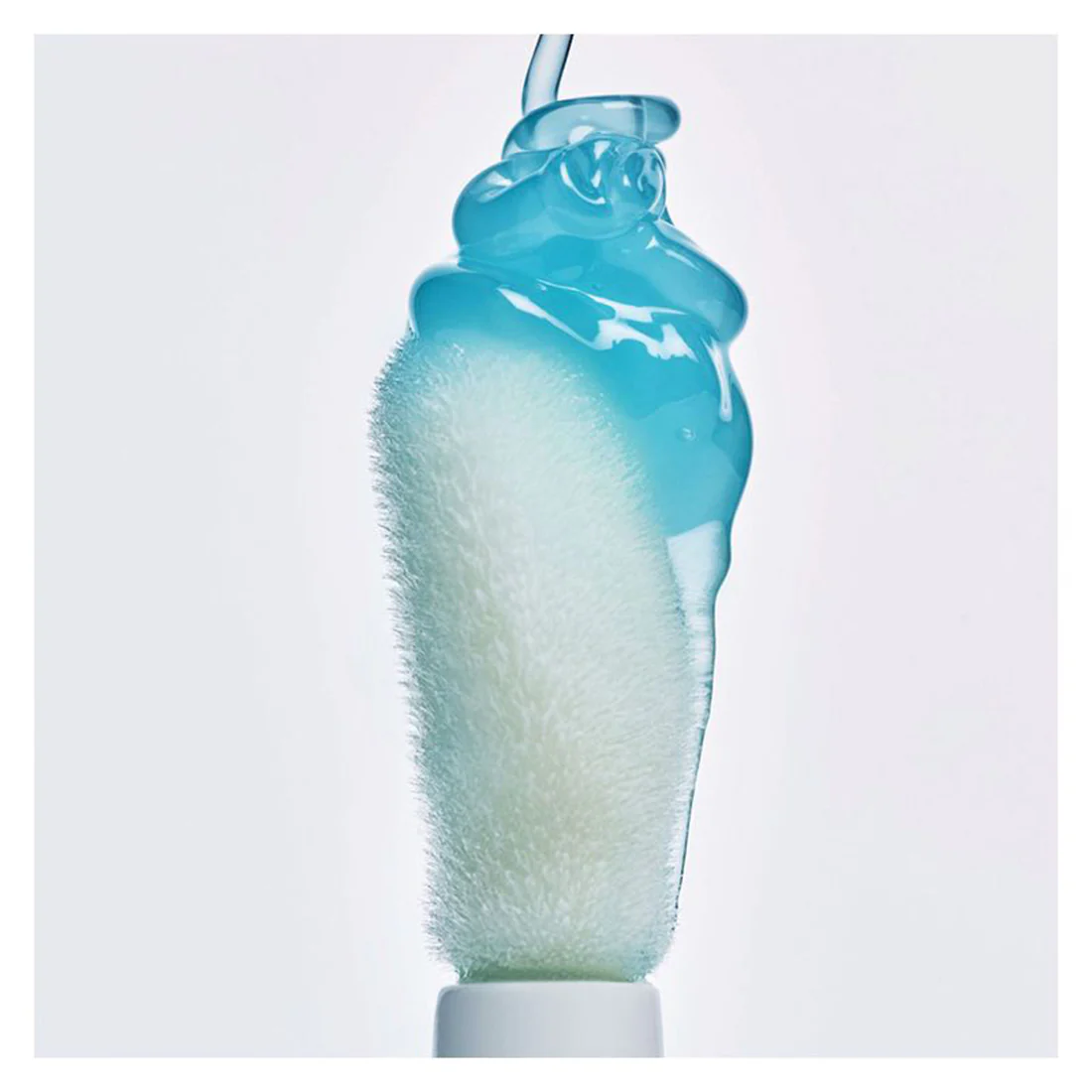 Lip Comfort Oil Huile à Lèvres Cryo-Repulpant - Image 3