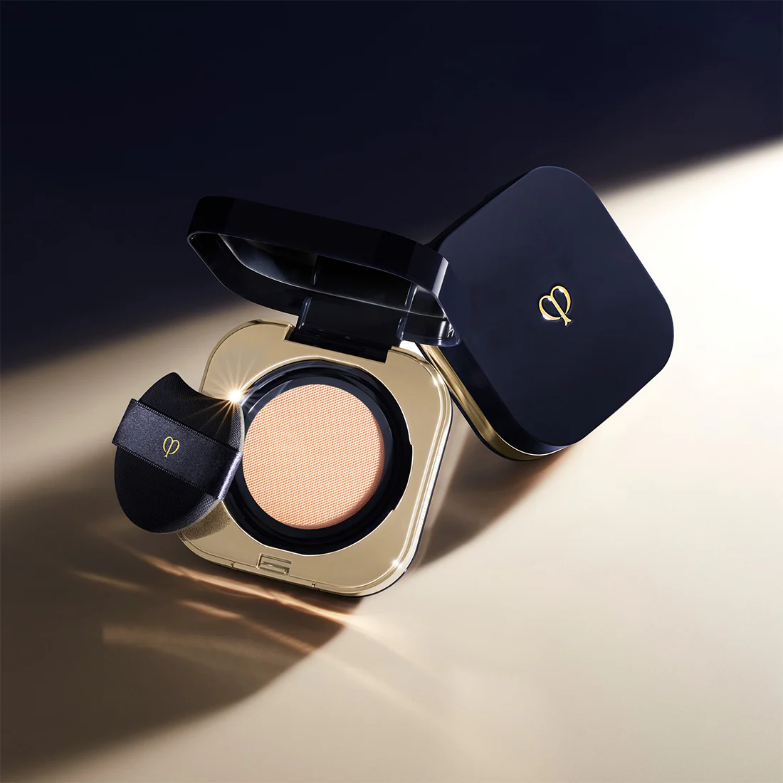 Radiant Cushion Foundation Natural Fondotinta setoso - Image 15