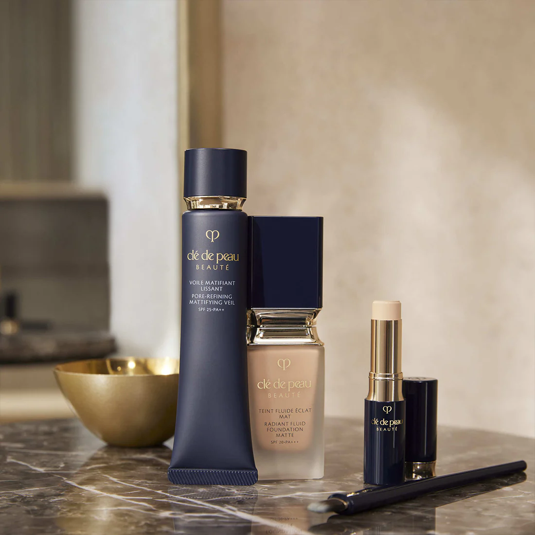 Radiant Fluid Foundation Matte Fondotinta Matte a Lunga Durata - Image 56