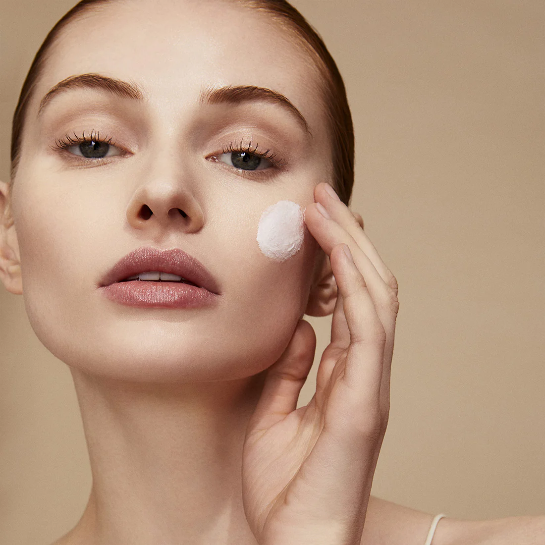 Skin-Refining Clay Scrub Scrub Viso - Image 5