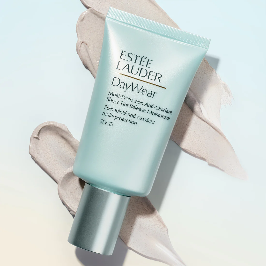 Daywear Sheer Tint Crema Colorata SPF 15 - Image 3
