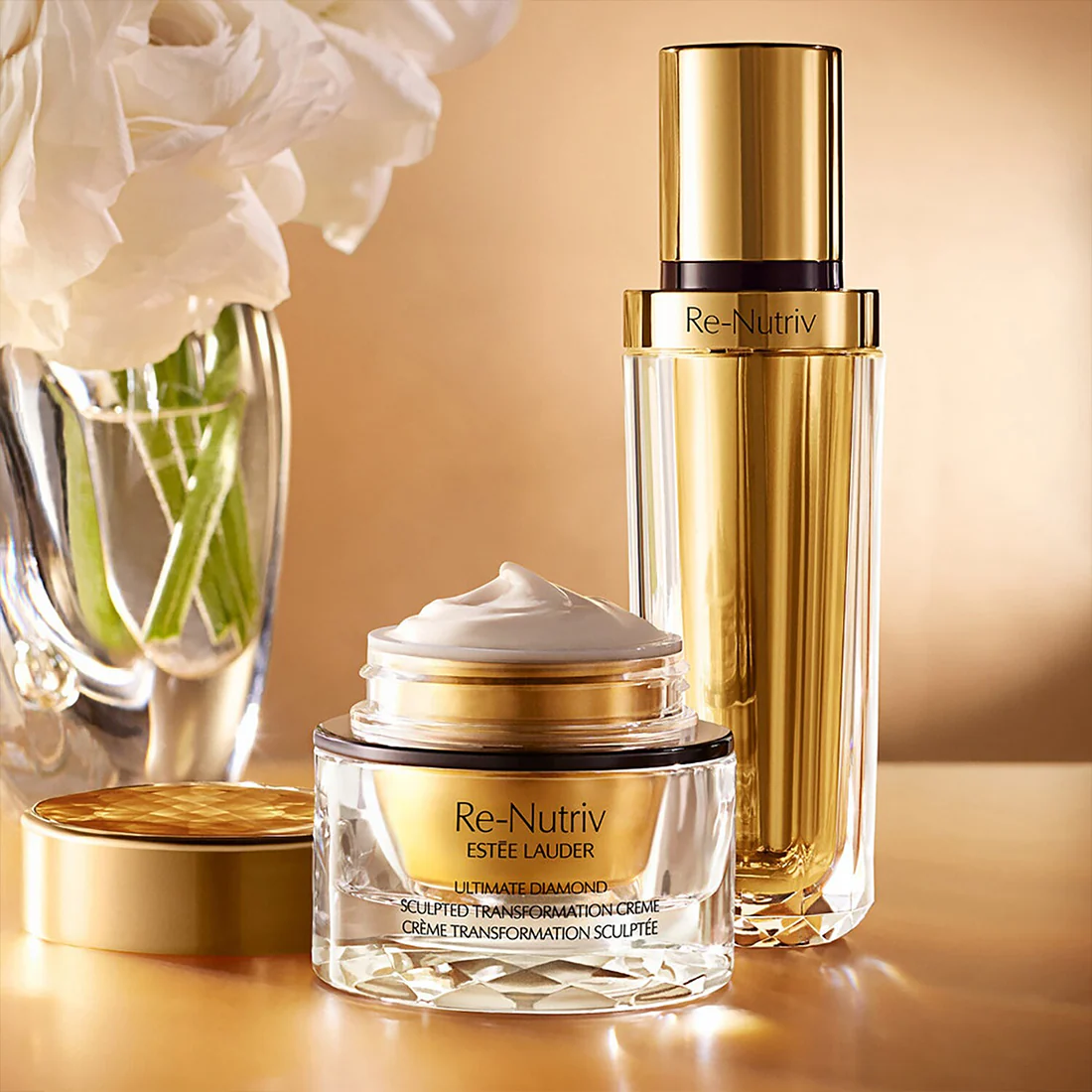 Re-Nutriv Ultimate Diamond Sculpted Transformation Creme Crema Viso - Image 4