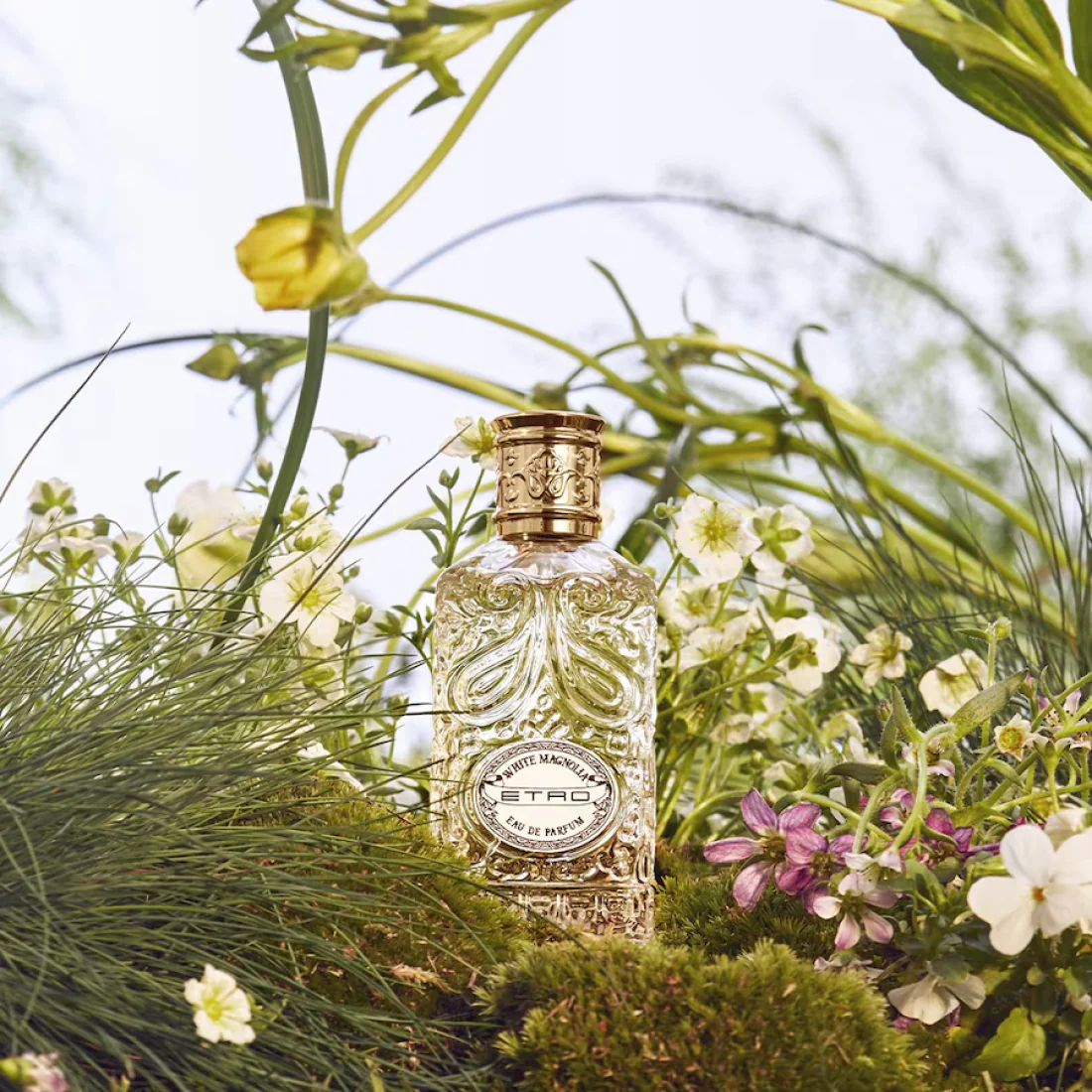White Magnolia Eau De Parfum - Image 3