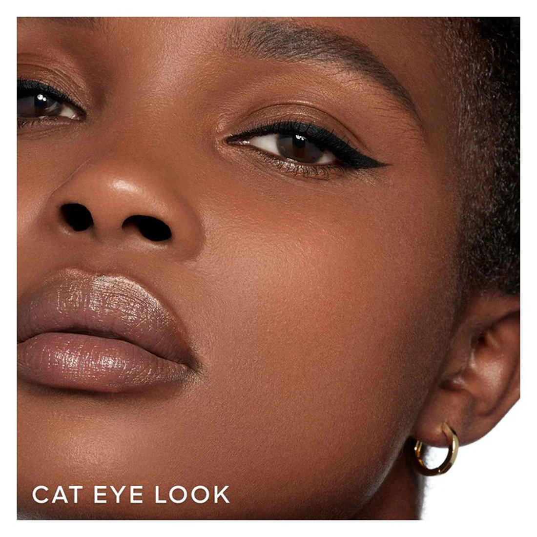 Contour G Graphic Line Eyeliner - Image 6