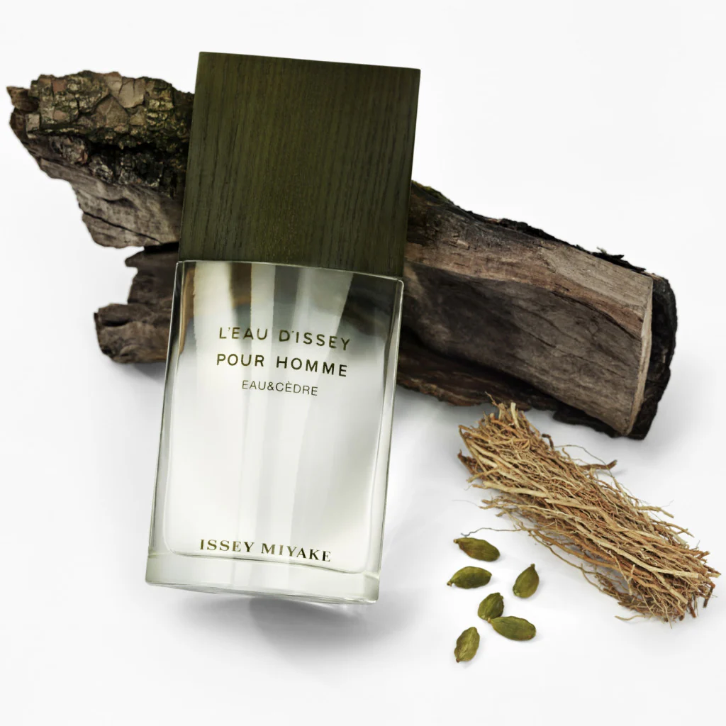 L'Eau D'Issey Pour Homme Eau & Cedre Eau De Toilette Intense - Image 10