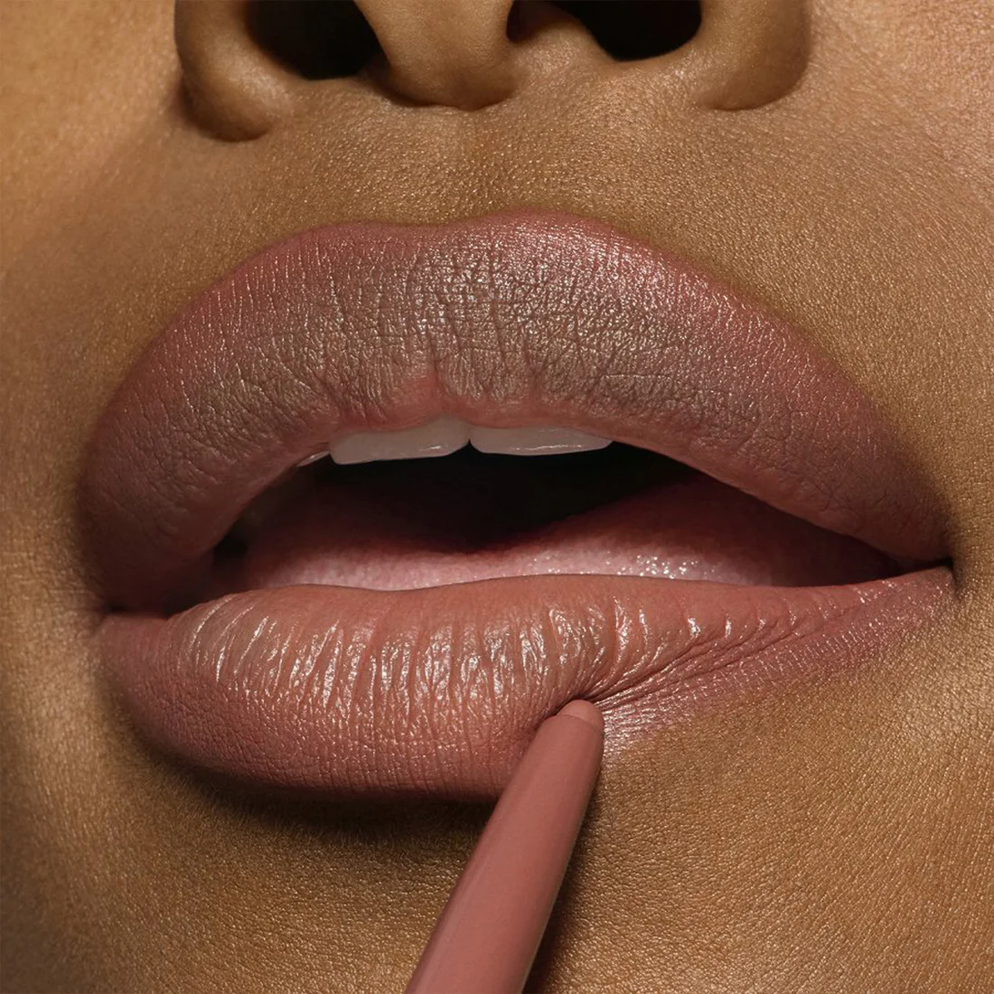 Lipglazer Glossy Liner Matita labbra - Image 45