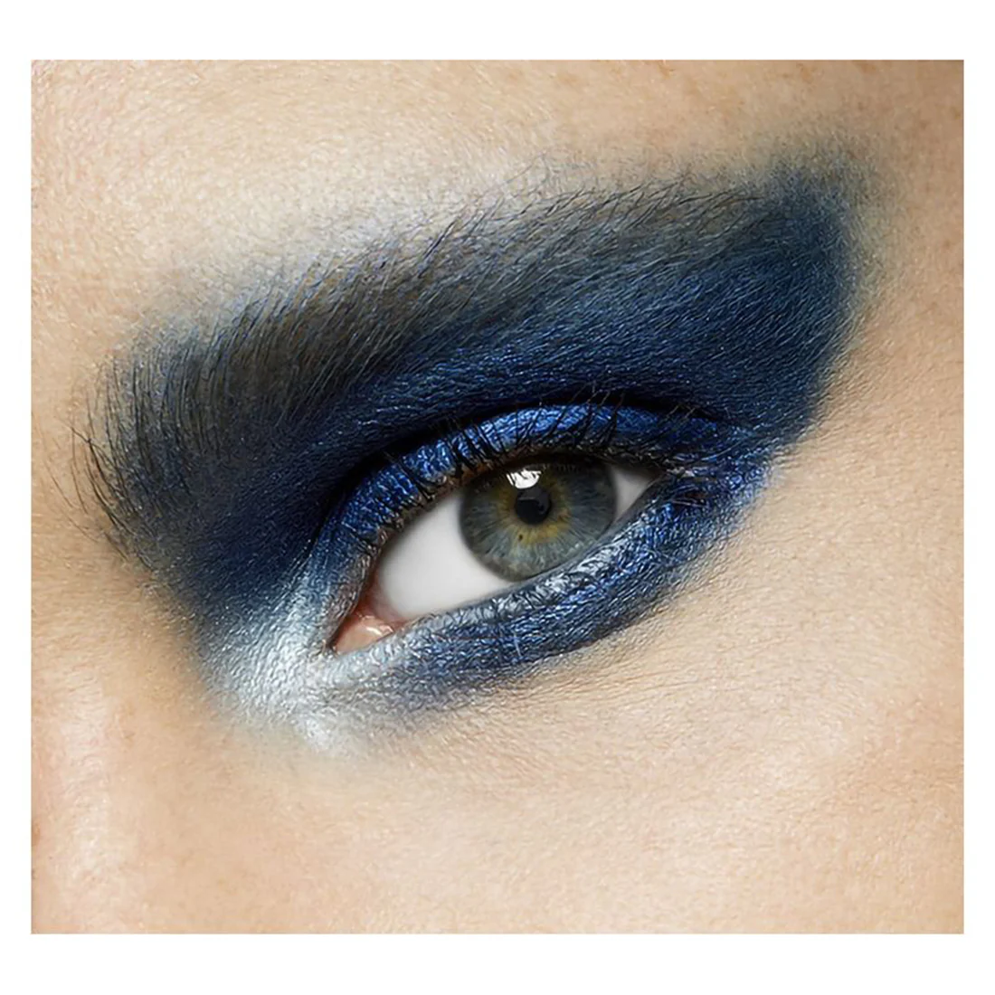 Small Eyeshadow Frost Ombretto in Polvere Pressata - Image 17