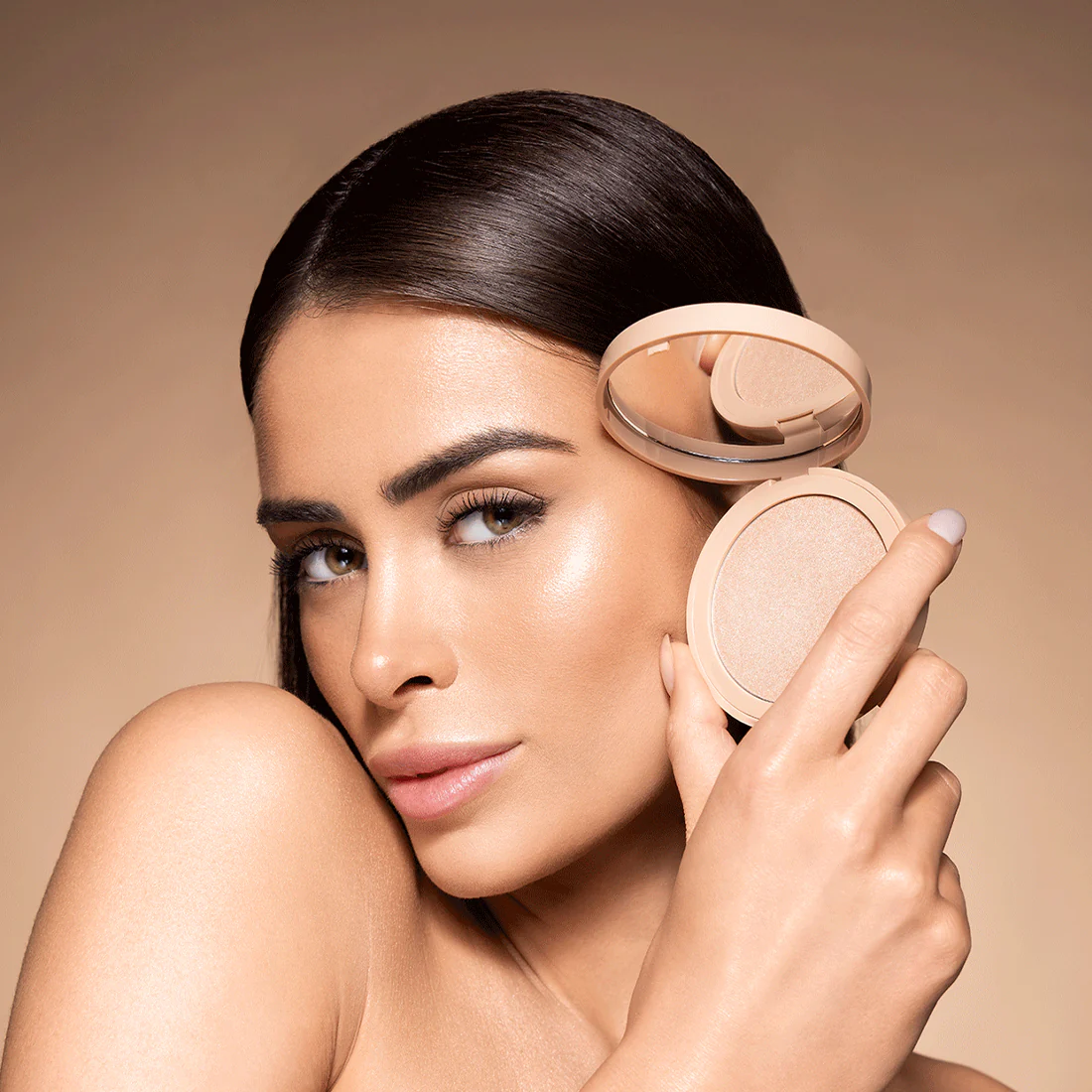 Wonder Me Glow Illuminante Compatto Viso in Polvere - Image 8