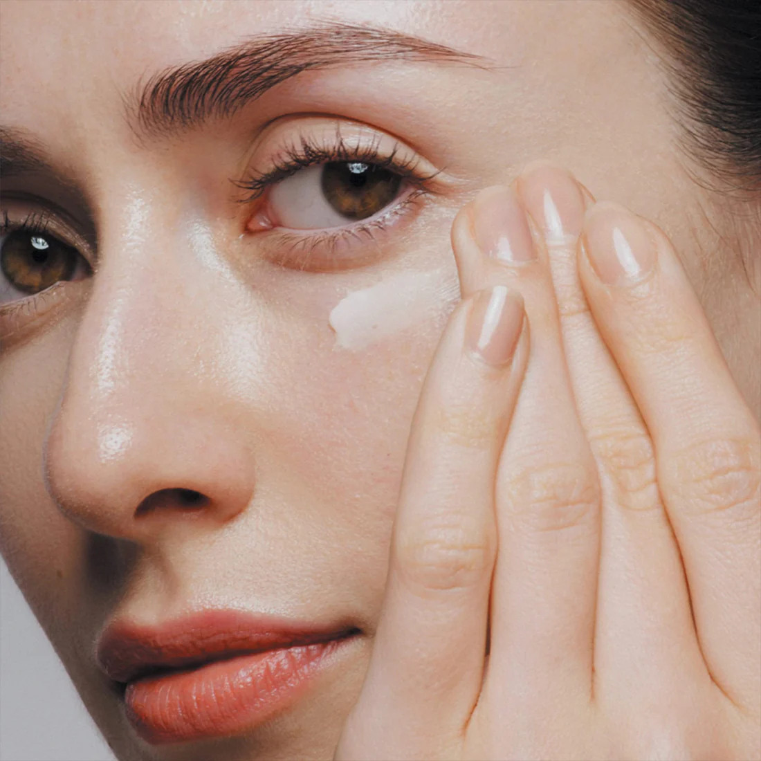 Future Solution LX Eye and Lip Contour Regenerating Cream Crema Contorno Occhi e Labbra Antirughe - Image 8