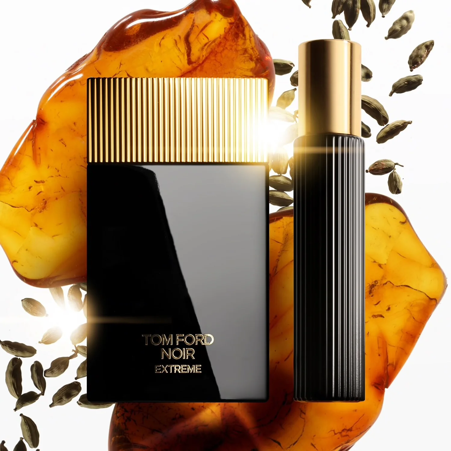Noir Extreme Eau De Parfum - Image 15