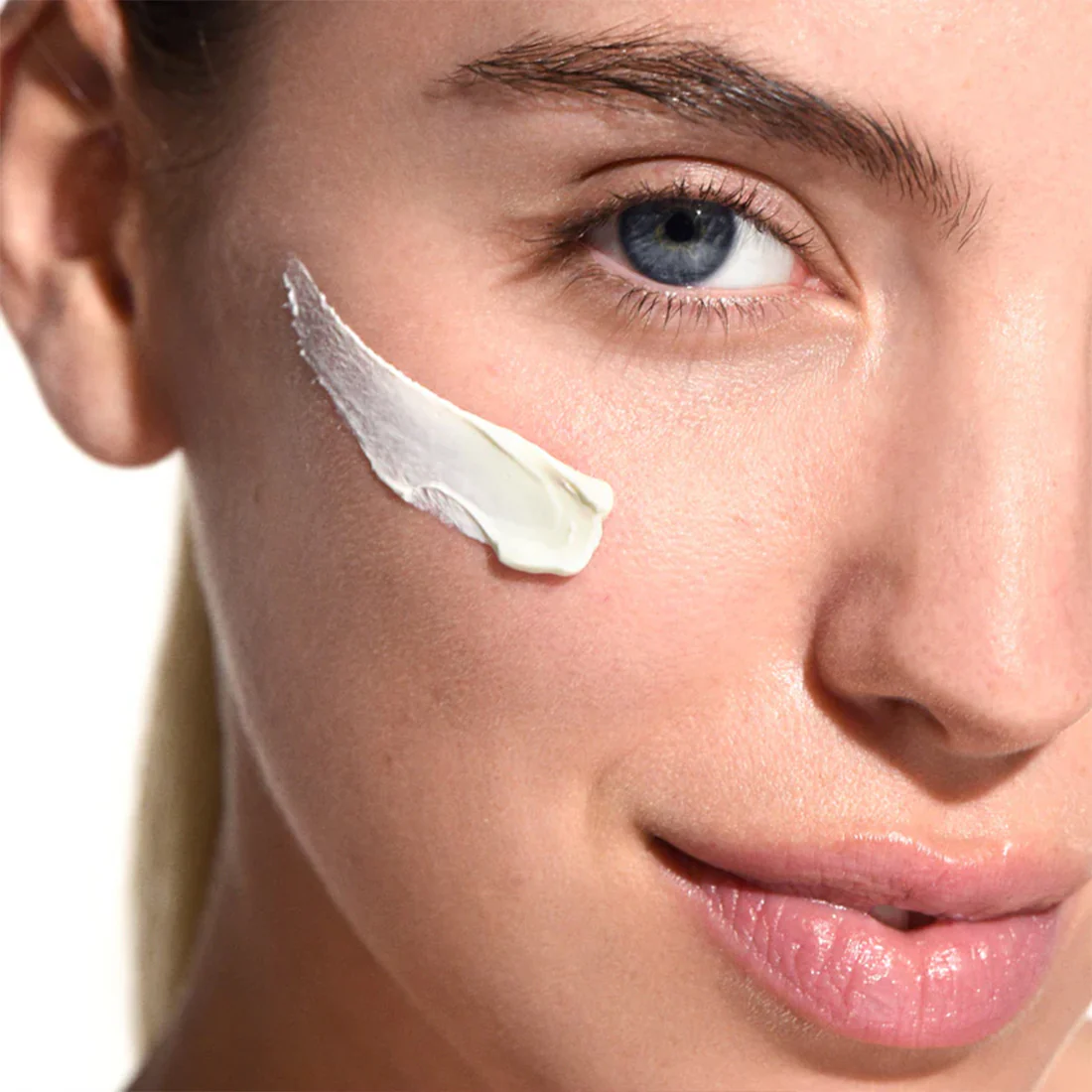 Crema viso SPF50 con attivi opacizzanti - Image 4