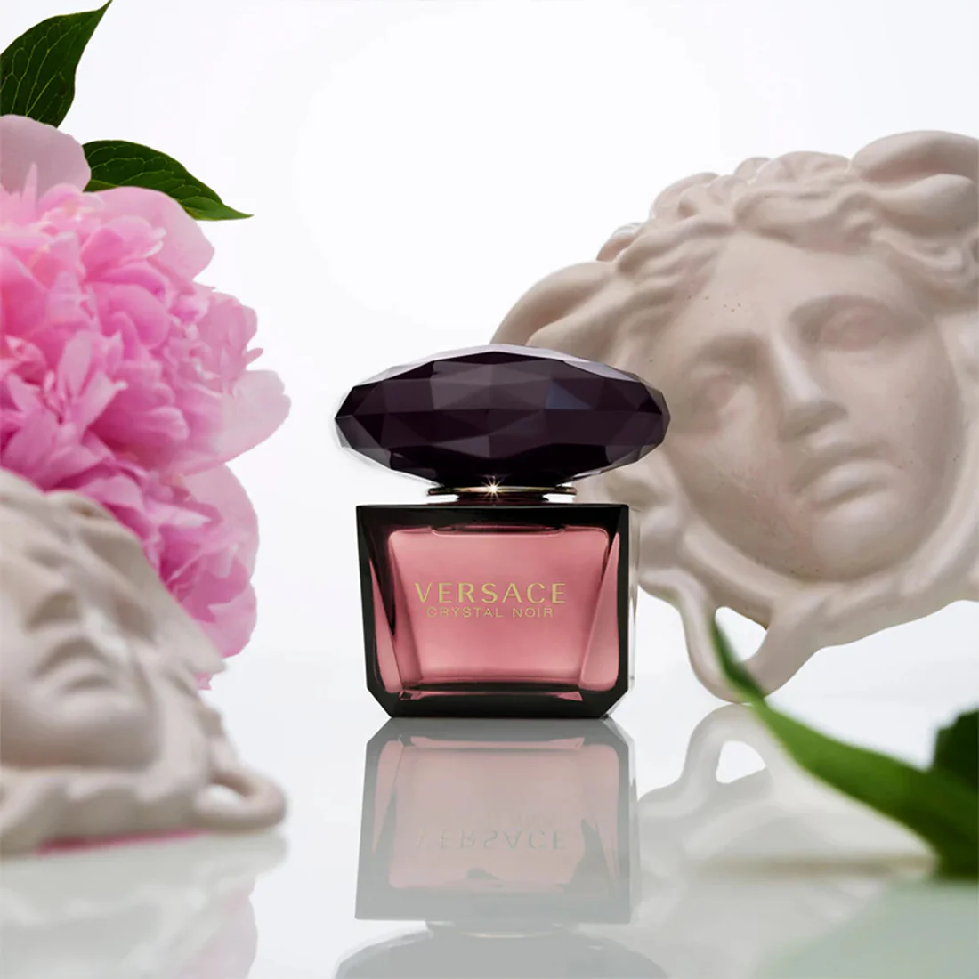 Crystal Noir Eau De Parfum - Image 8
